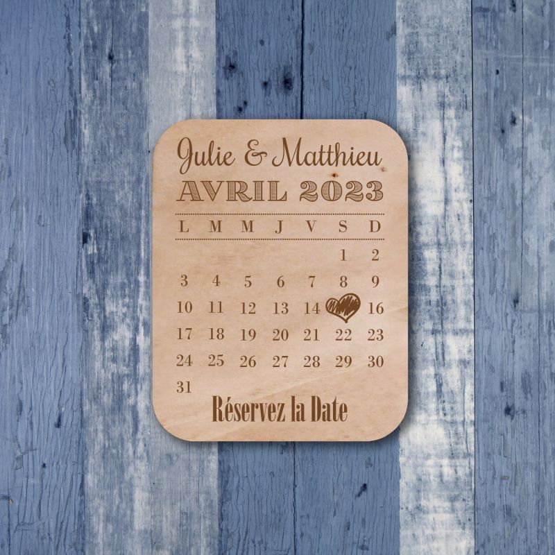 Calendrier - Save the date sur bois - hover