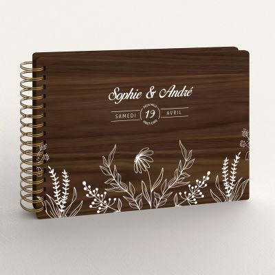 Livre d'or de mariage en bois personnalisé sur noyer avec fleurs champêtres