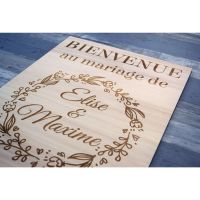 Pancarte-bois-couronne-fleur-mariage